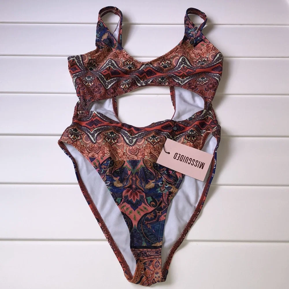 NWT missguided one piece Paisley  cut out Swimsuit - Picture 3 of 13